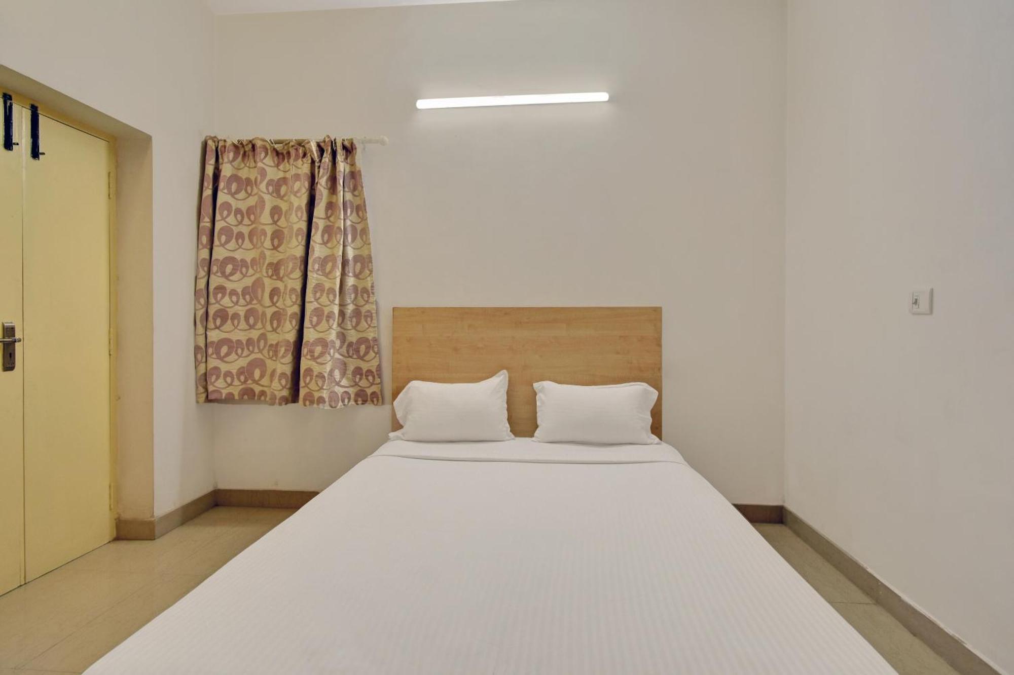 Hotel O Dakshin Villa Ecr Madras Buitenkant foto
